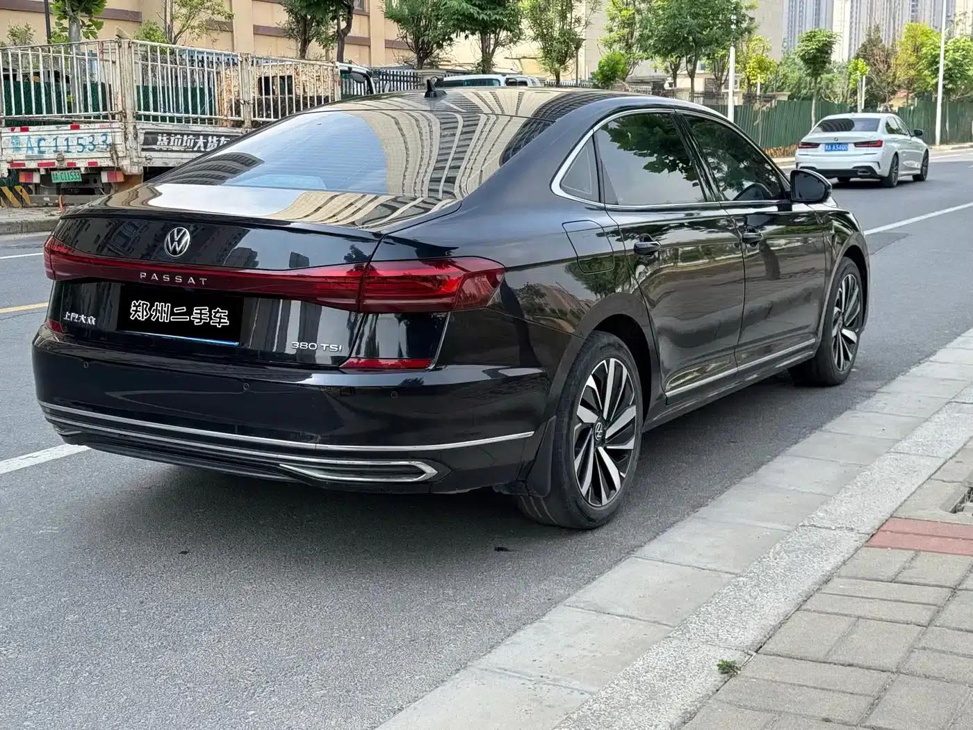 2024 Passat 380TSI Elite Edition — миниатюра 9