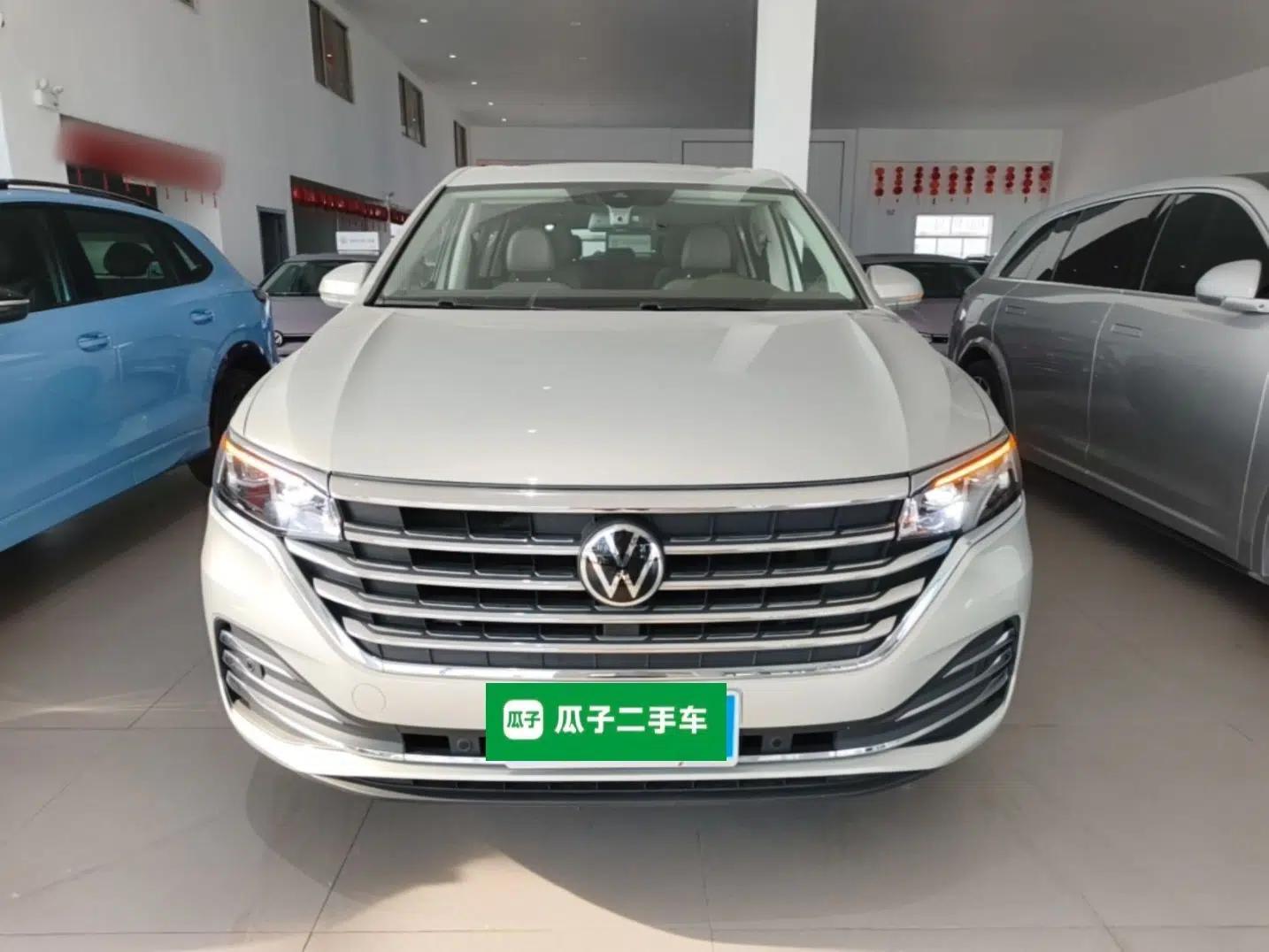Volkswagen Viloran 2023 Revised 380TSI Prestige Edition — миниатюра 2