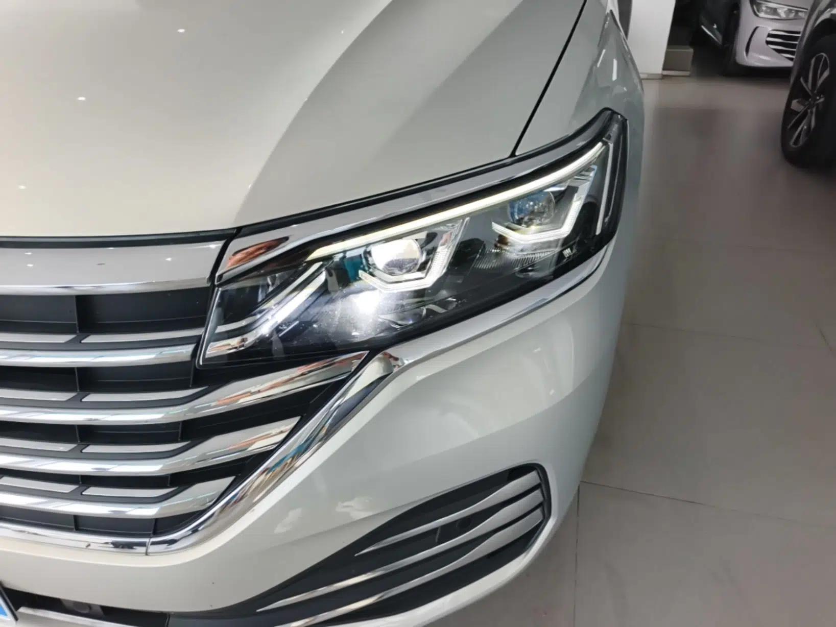Volkswagen Viloran 2023 Revised 380TSI Prestige Edition — миниатюра 9