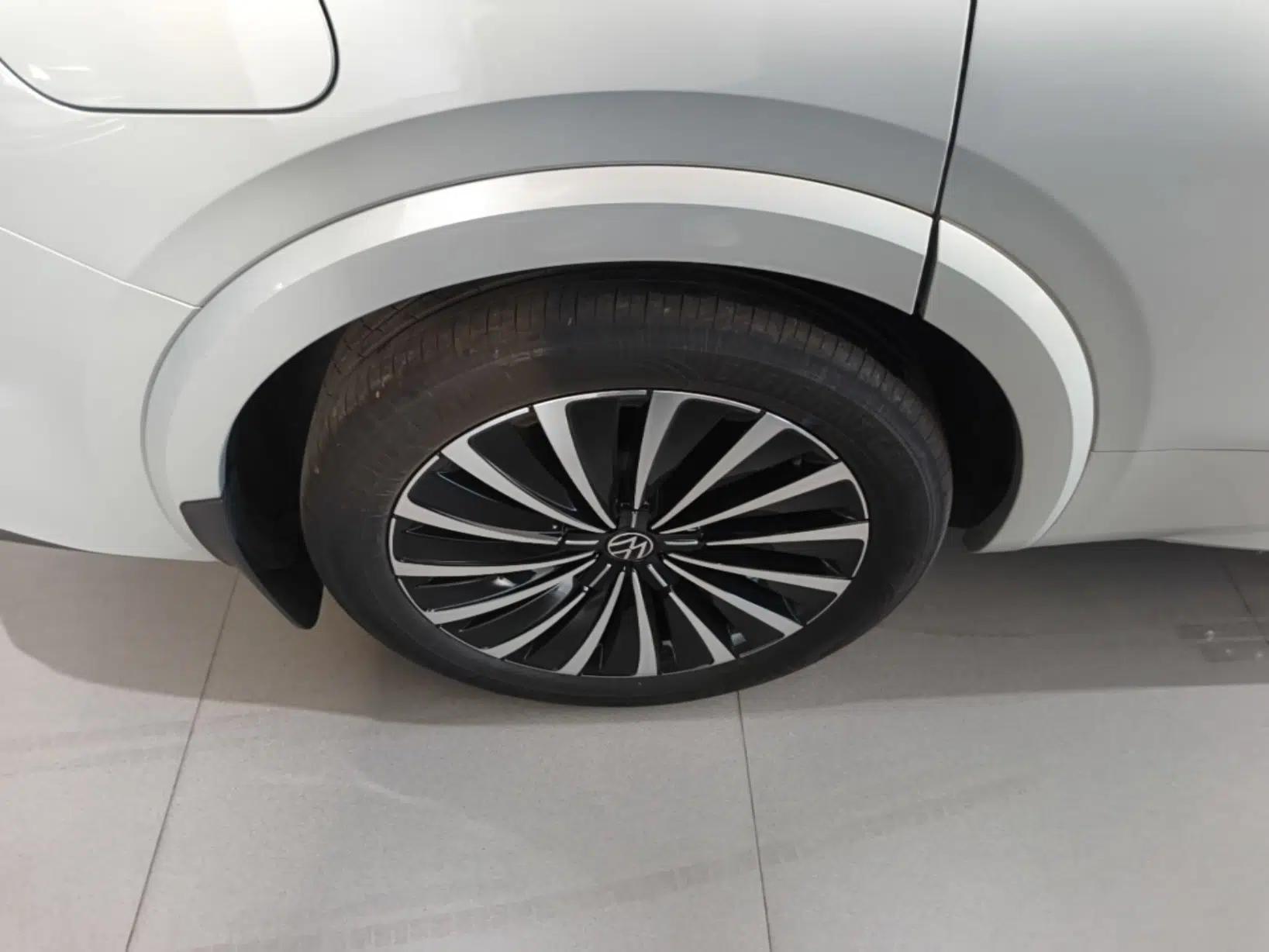 Volkswagen Viloran 2023 Revised 380TSI Prestige Edition — миниатюра 10