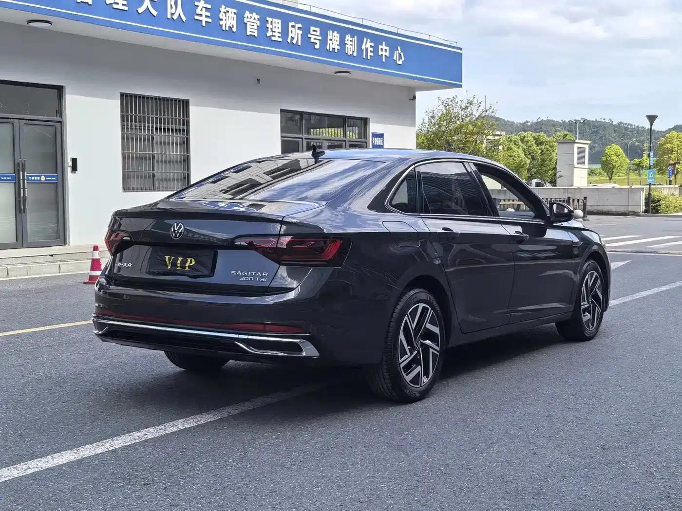 2023 Volkswagen Sagitar 300TSI DSG Super Edition — миниатюра 7