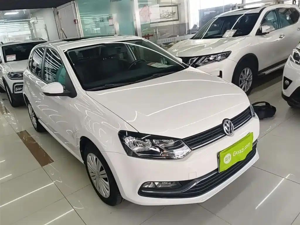 2016 Polo 1.6L Automatic Comfort Model — миниатюра 4