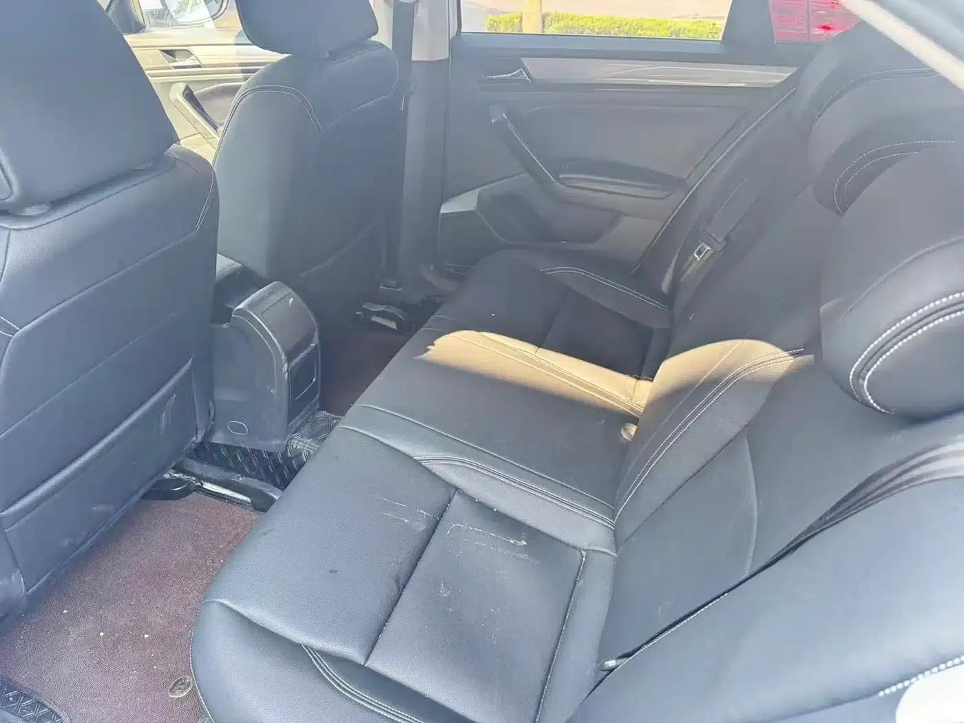 2017 Volkswagen Bora 1.6L Manual Fashion Edition — миниатюра 5