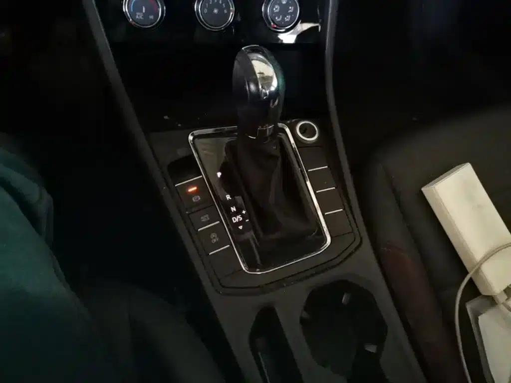 2021 Volkswagen Bora 1.5L Automatic Comfort Smart Connect Edition — миниатюра 7