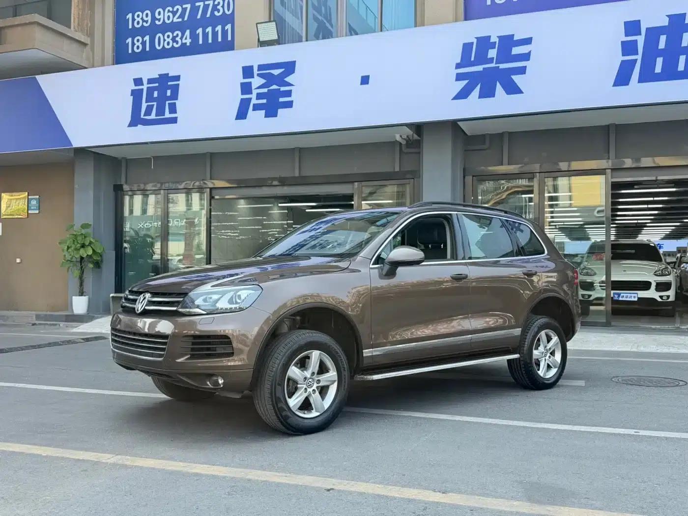 Touareg 2011 3.0TDI Diesel Comfort Model — миниатюра 1