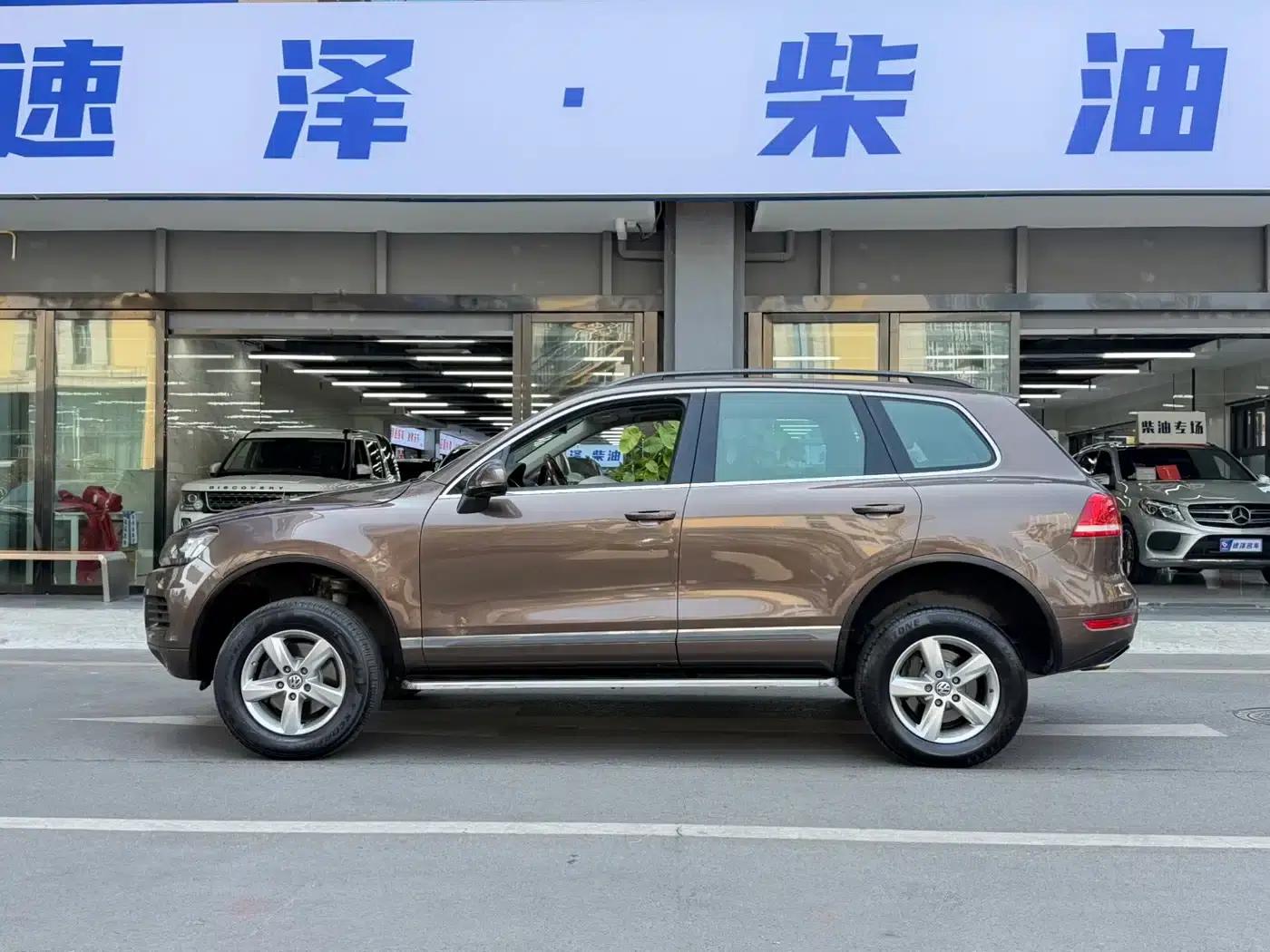 Touareg 2011 3.0TDI Diesel Comfort Model — миниатюра 11