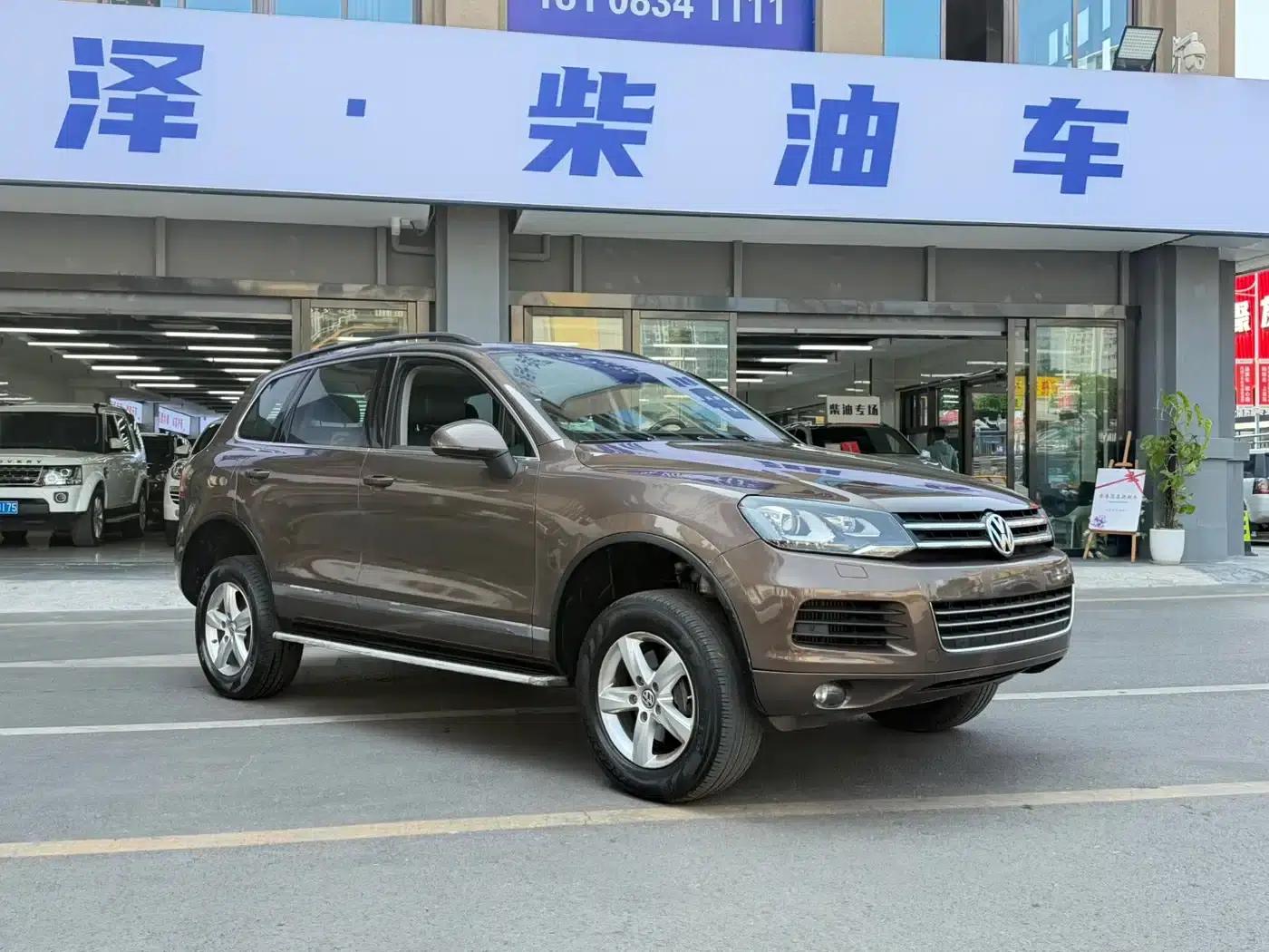 Touareg 2011 3.0TDI Diesel Comfort Model — миниатюра 3