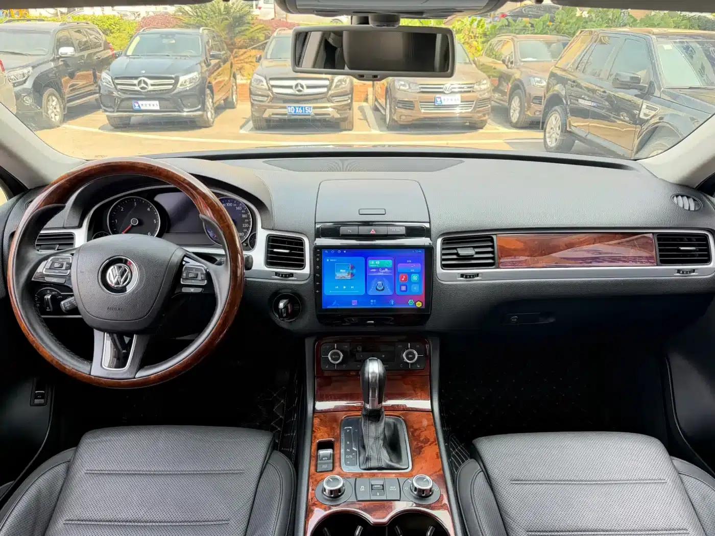 Touareg 2011 3.0TDI Diesel Comfort Model — миниатюра 5