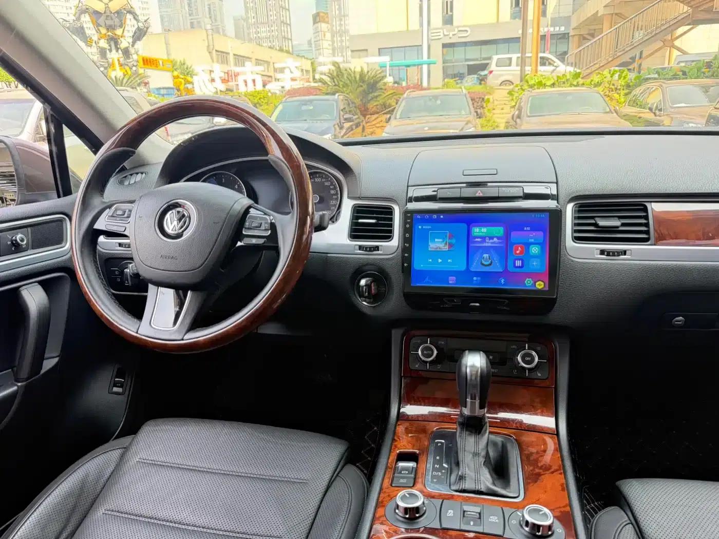 Touareg 2011 3.0TDI Diesel Comfort Model — миниатюра 8