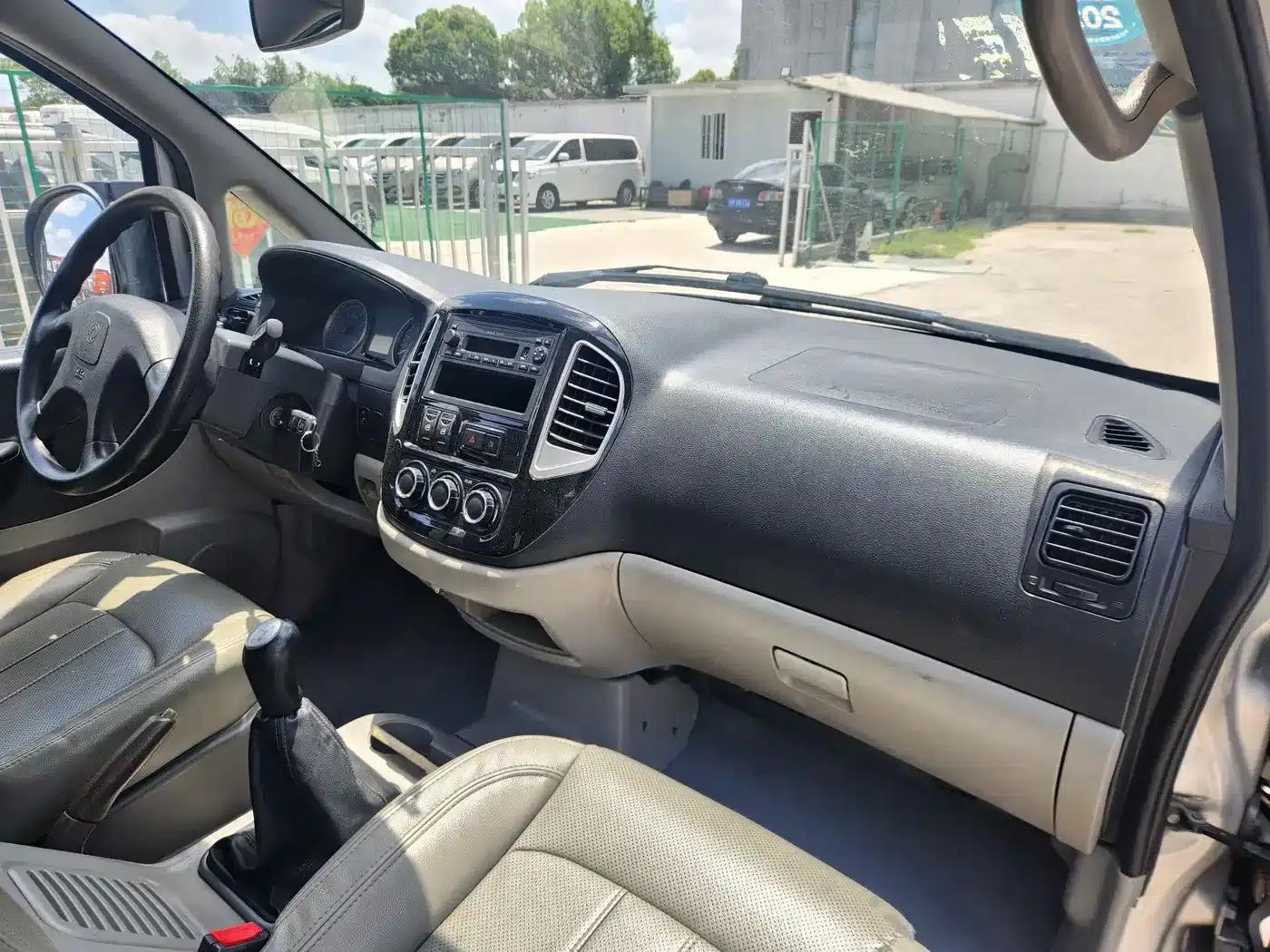 Lingzhi 2016 M3 1.6L 7-seater Comfort Model (National V Emission Standard) — миниатюра 10