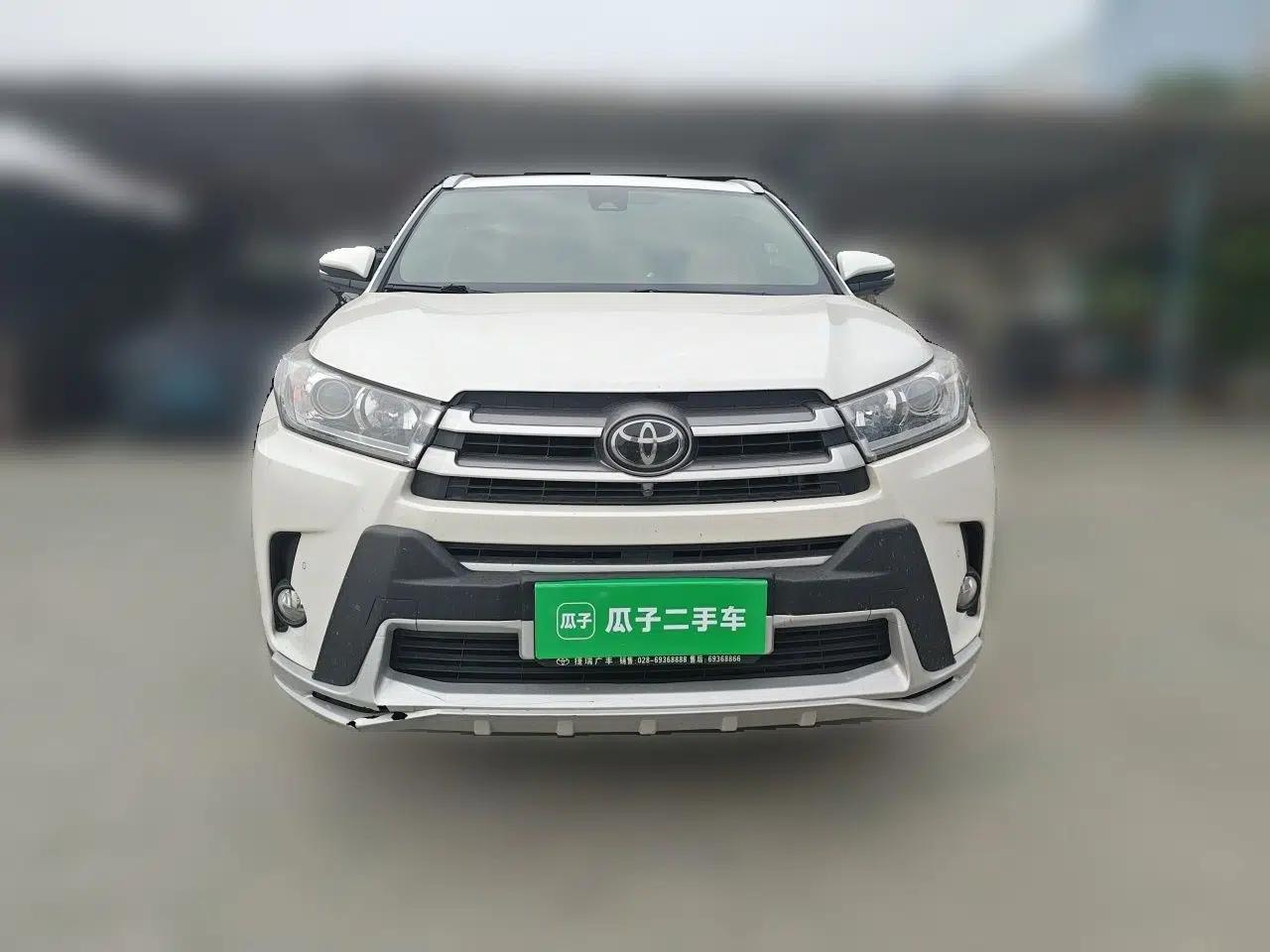 Toyota Highlander 2018 2.0T Four-Wheel Drive Luxury Version 7 Seats China VI Standard — миниатюра 2