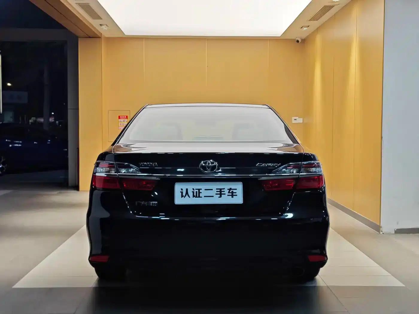 Camry 2016 2.0E 10th Anniversary Elite Edition — миниатюра 29