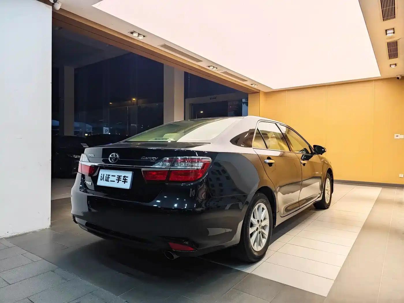 Camry 2016 2.0E 10th Anniversary Elite Edition — миниатюра 30
