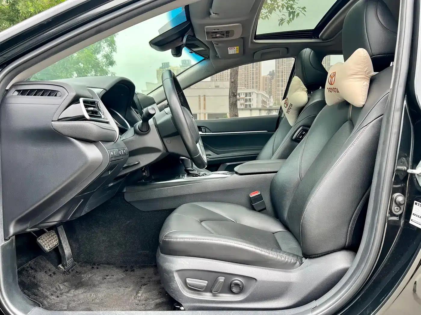 2021 Camry 2.0G Luxury Edition — миниатюра 4