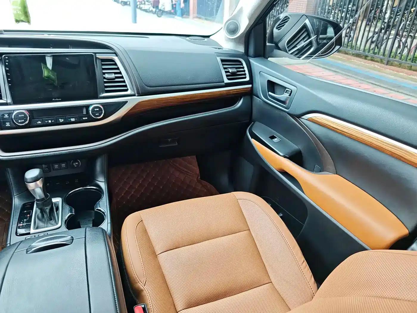 2021 Toyota Highlander 2.0T AWD Premium Edition (7-seater) — миниатюра 12