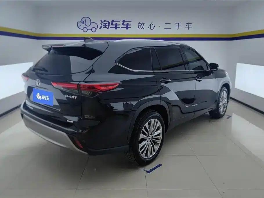 2022 Toyota Highlander 380T AWD Premium 7-seater — миниатюра 3
