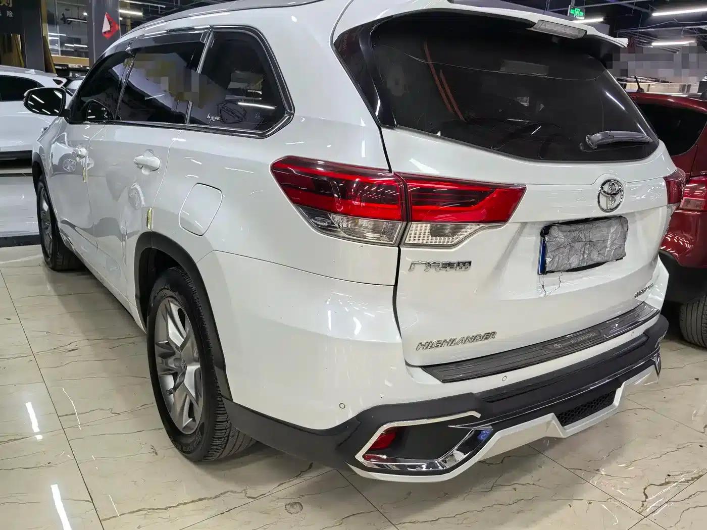 2018 Toyota Highlander 2.0T AWD Luxury 7-seater (China VI Emission Standard) — миниатюра 4