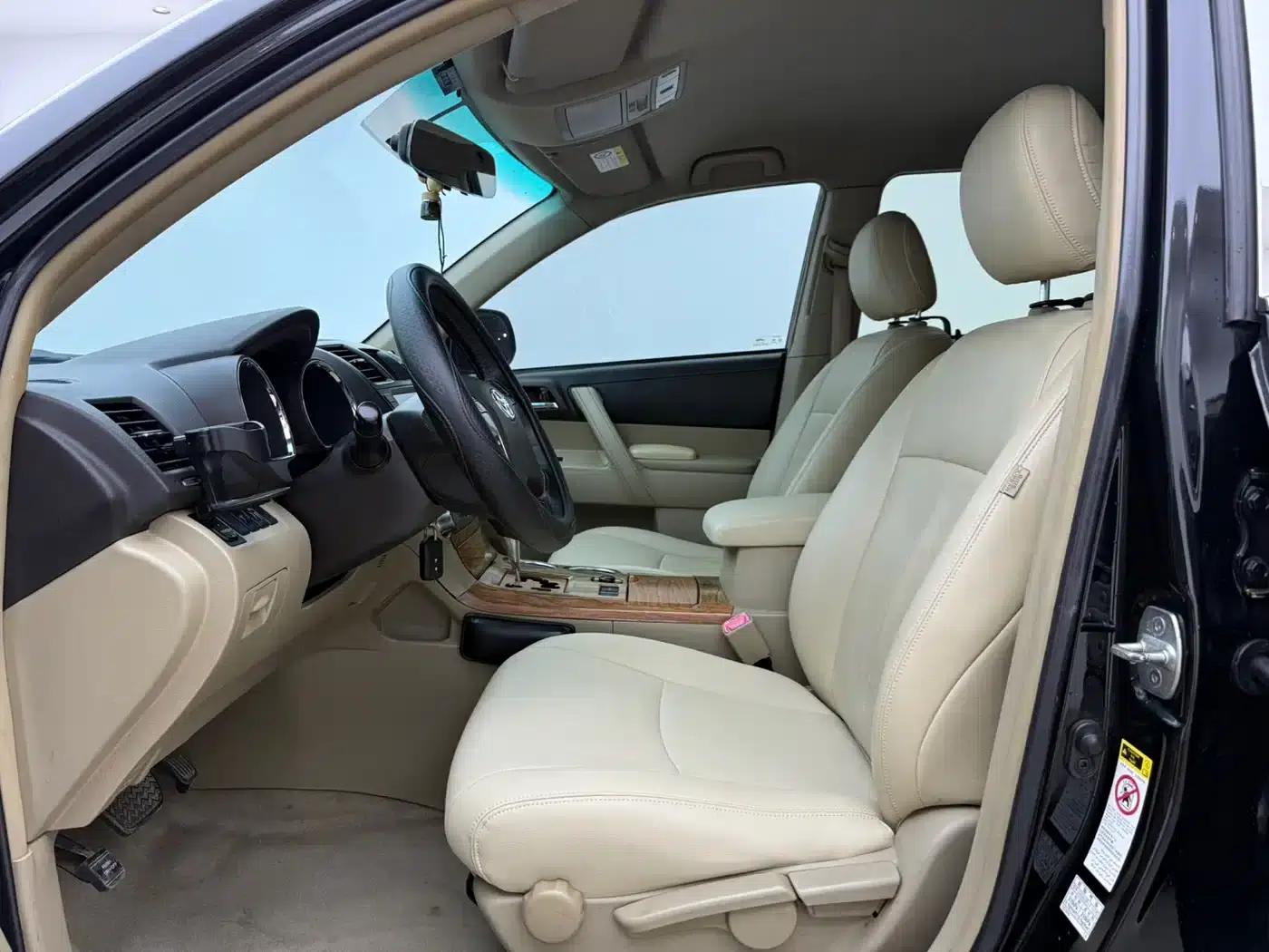 2013 Highlander 2.7L 2WD 5-seater Purple Gold Edition — миниатюра 5