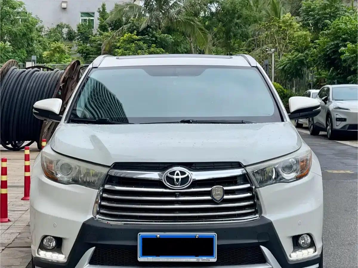 2017 Highlander 2.0T 2WD Luxury 7-seater — миниатюра 2