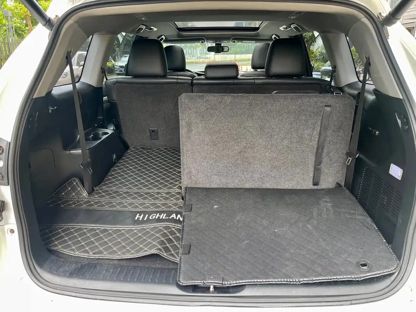 2017 Highlander 2.0T 2WD Luxury 7-seater — миниатюра 6
