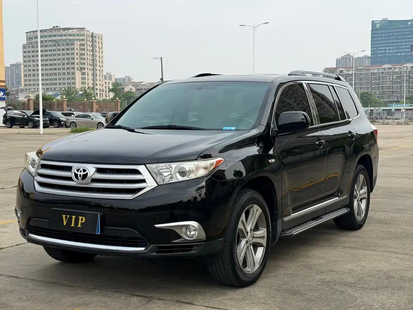 2012 Highlander 2.7L 2WD 7-seater Luxury Edition — миниатюра 1