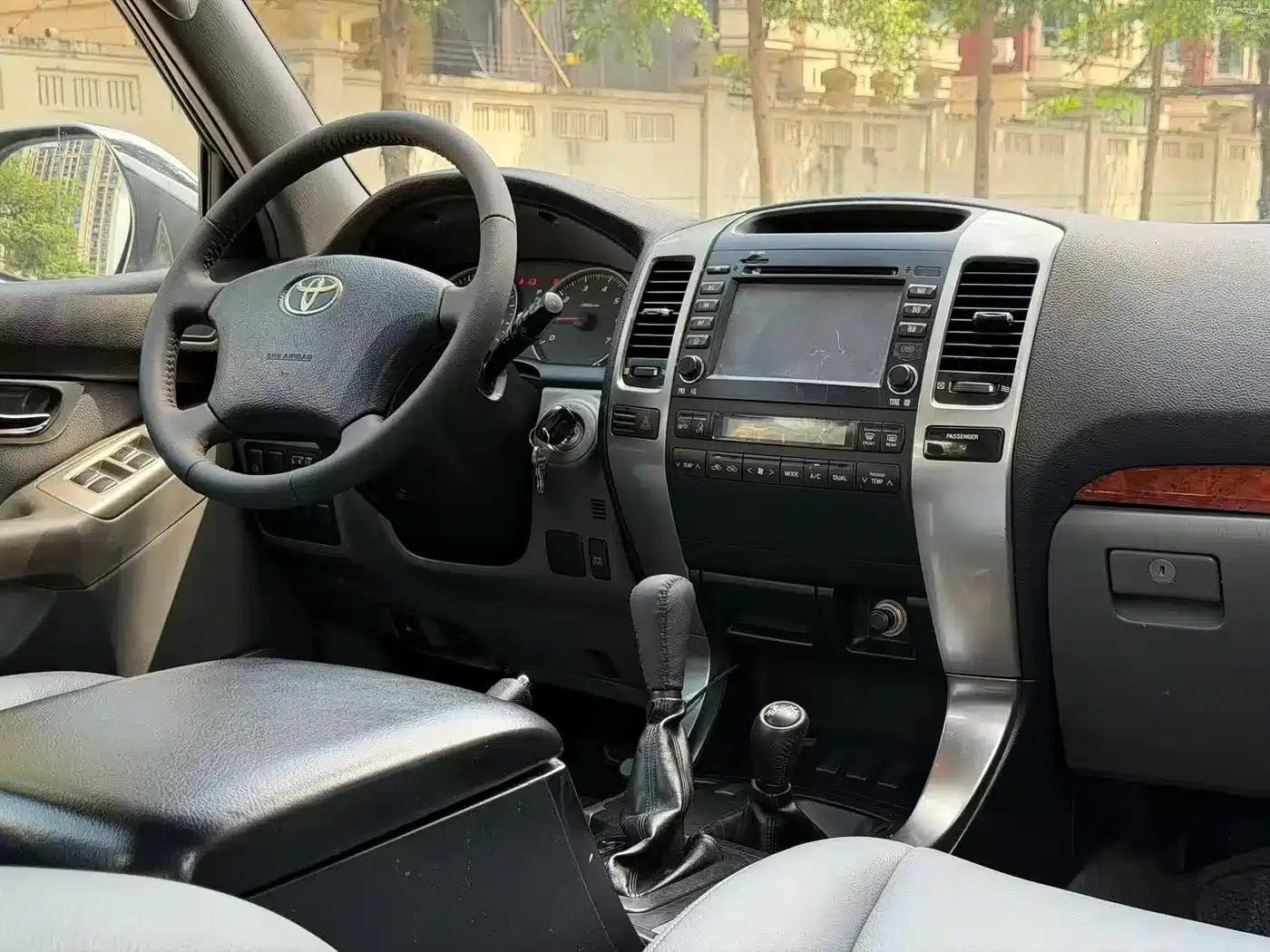 Prado (Imported) 2003 Model 2.7L Automatic — миниатюра 15