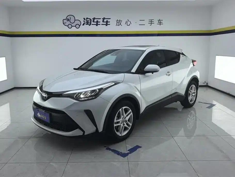 Toyota C-HR 2023 2.0L Leading Edition — миниатюра 1