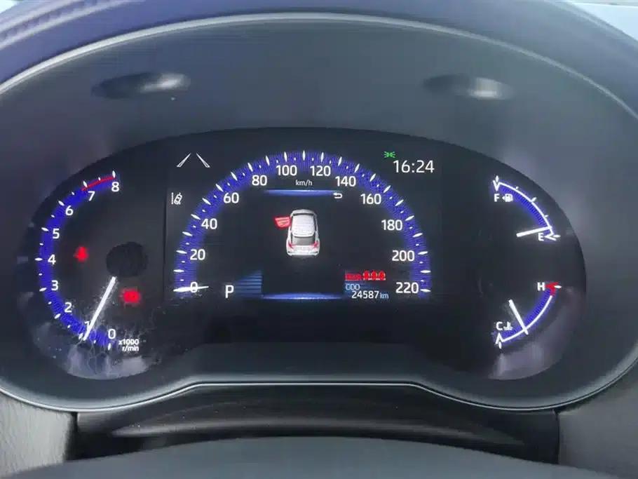 Toyota C-HR 2023 2.0L Leading Edition — миниатюра 14