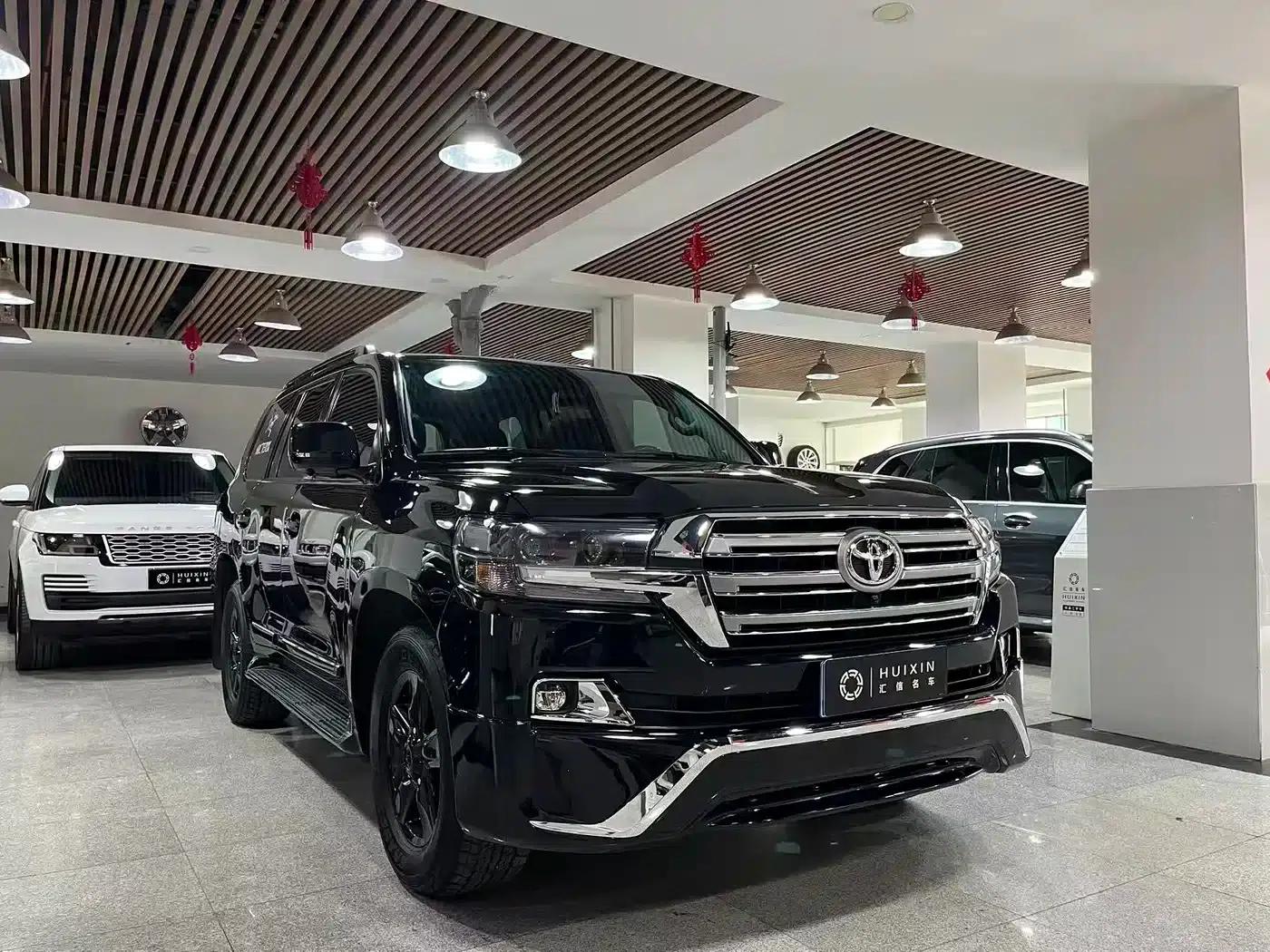 2009 Land Cruiser (Imported) 5.7L US Spec — миниатюра 3