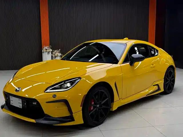 Toyota 86 2026 2.4L GR 86 Yuzu Limited Edition