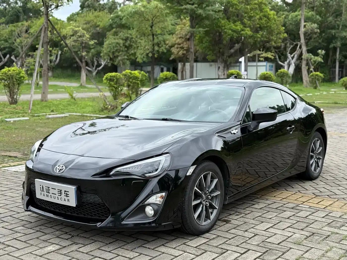 Toyota 86 2017 2.0L Manual Deluxe — миниатюра 1