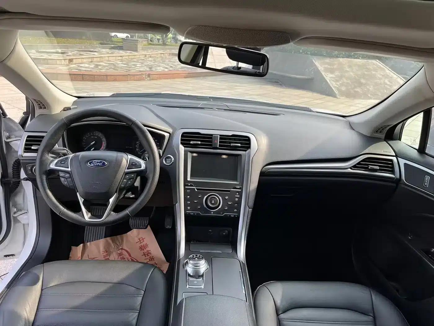 2018 Ford Mondeo EcoBoost 200 Fashion Edition — миниатюра 9