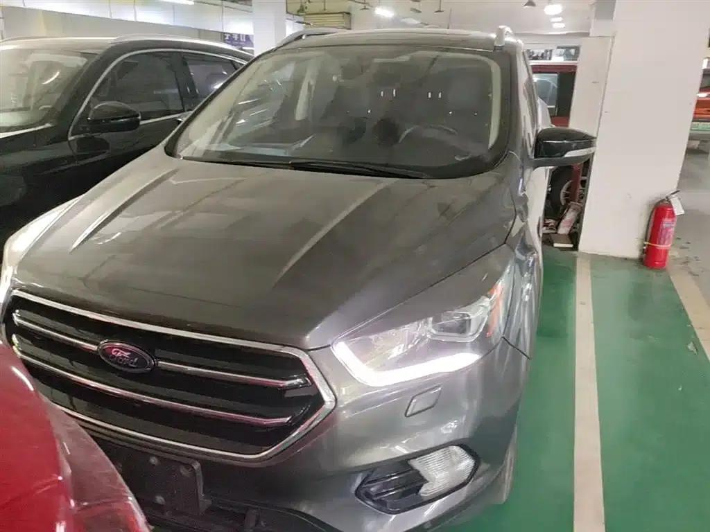 2017 Ford Kuga EcoBoost 245 AWD Sport — миниатюра 3