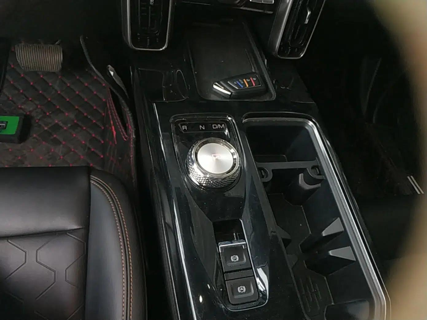 Haval DARGO 2021 1.5T DCT Two-Wheel Drive Border Collie Edition — миниатюра 17