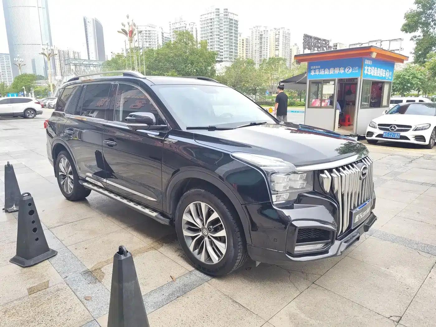 Trumpchi GS8 2017 320T 4WD Luxury Intelligent Connected Edition (7-seater) — миниатюра 3