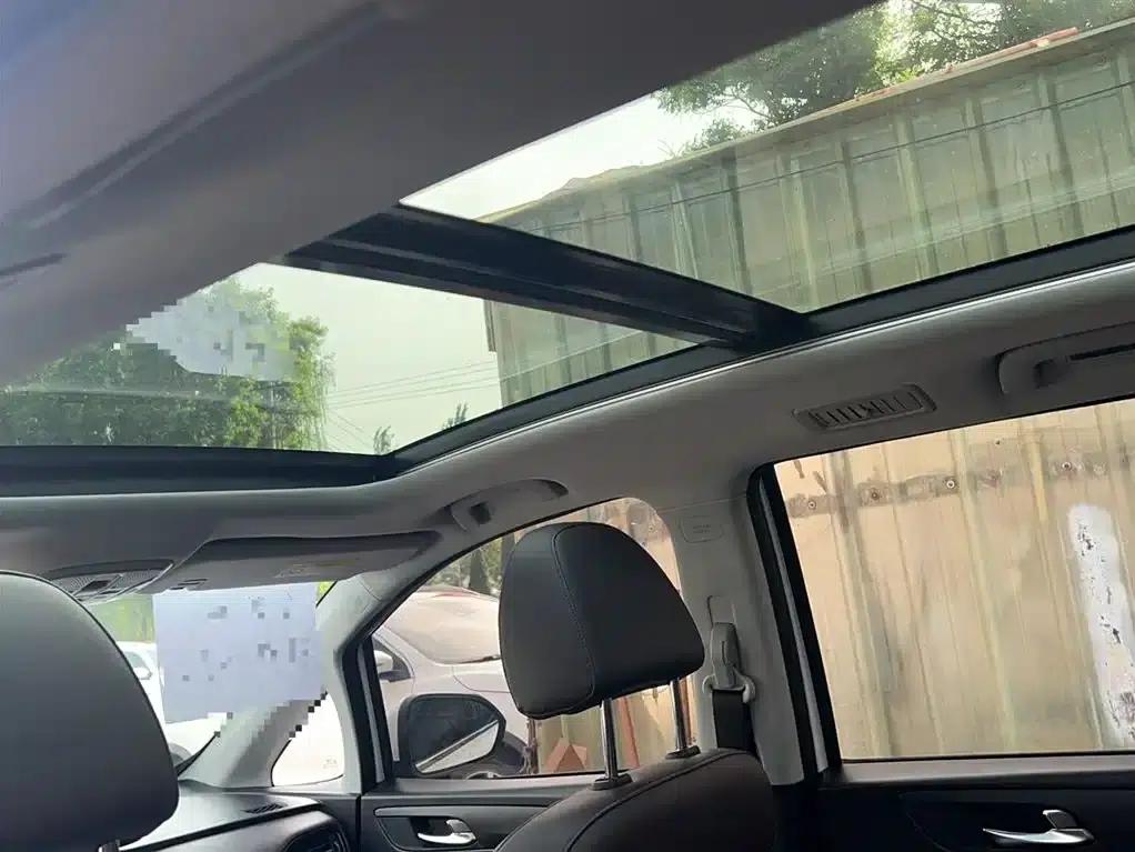Trumpchi M6 2019 270T Automatic Premium Edition (7-seater) National V Emission Standard — миниатюра 11