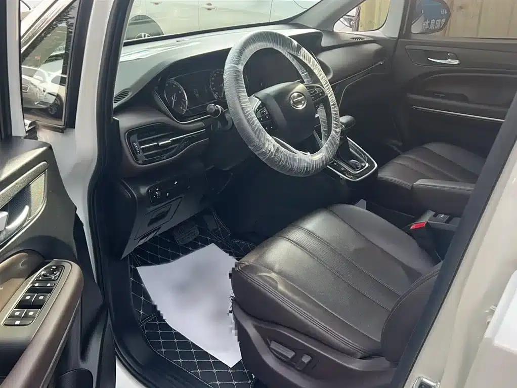 Trumpchi M6 2019 270T Automatic Premium Edition (7-seater) National V Emission Standard — миниатюра 12