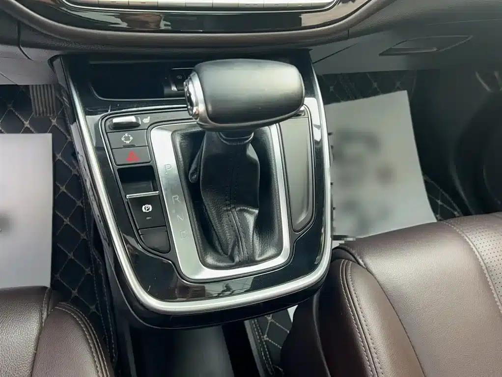 Trumpchi M6 2019 270T Automatic Premium Edition (7-seater) National V Emission Standard — миниатюра 7