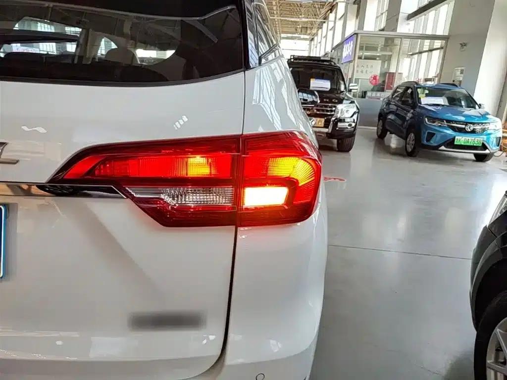 Haval M6 2019 1.5T DCT 2WD Value Edition (National VI Emission Standard) — миниатюра 8