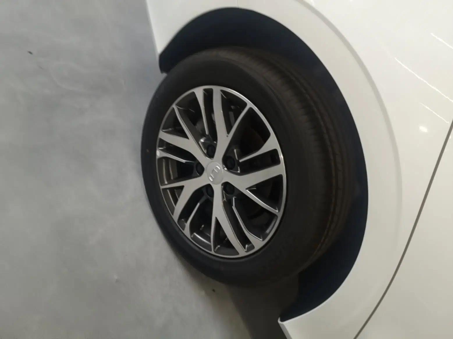 Geely Auto Emgrand 2026 Model 4th Generation 4 Millionth Anniversary Edition 1.5L CVT Overdrive Edition — миниатюра 10
