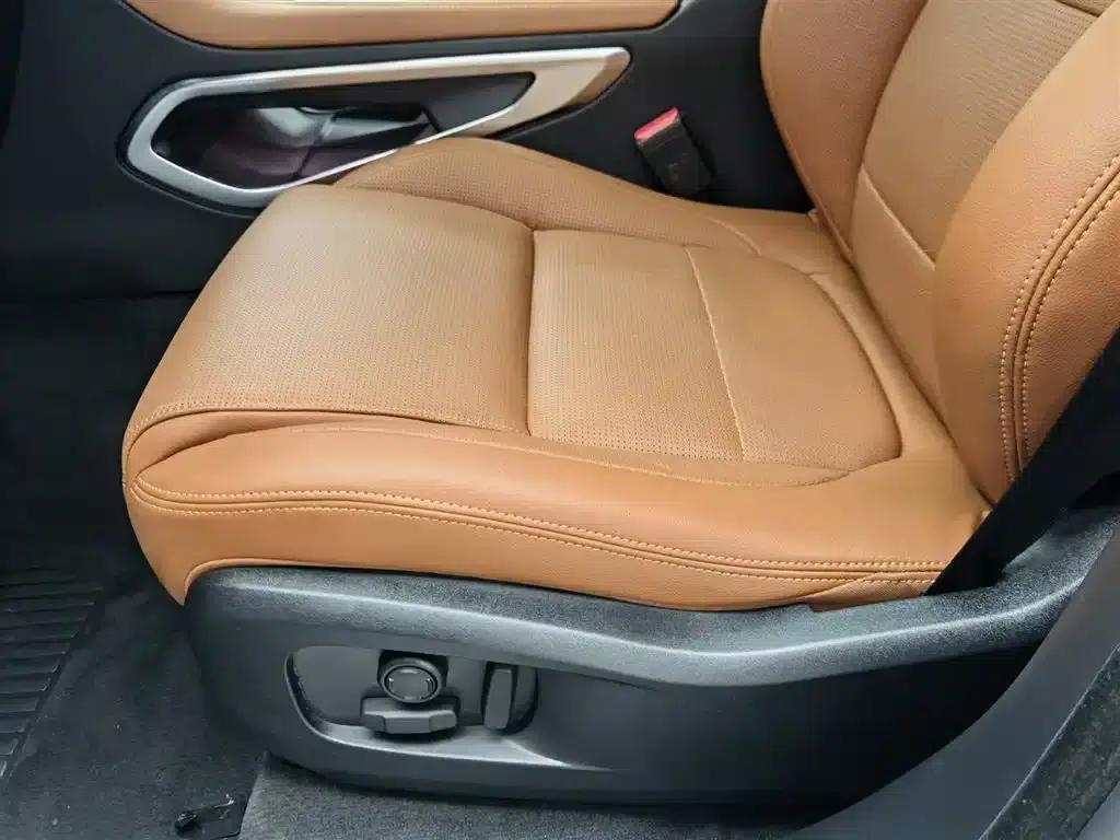 2024 Jaguar F-PACE P250 R-Dynamic SE — миниатюра 20