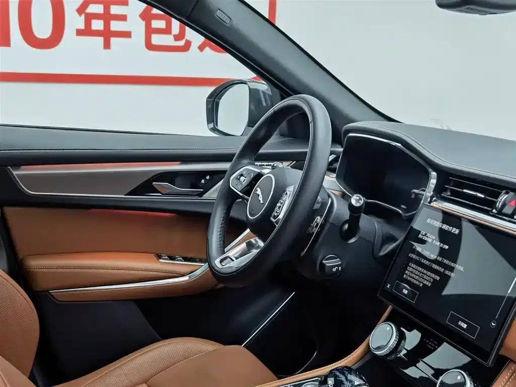 2024 Jaguar F-PACE P250 R-Dynamic SE — миниатюра 22