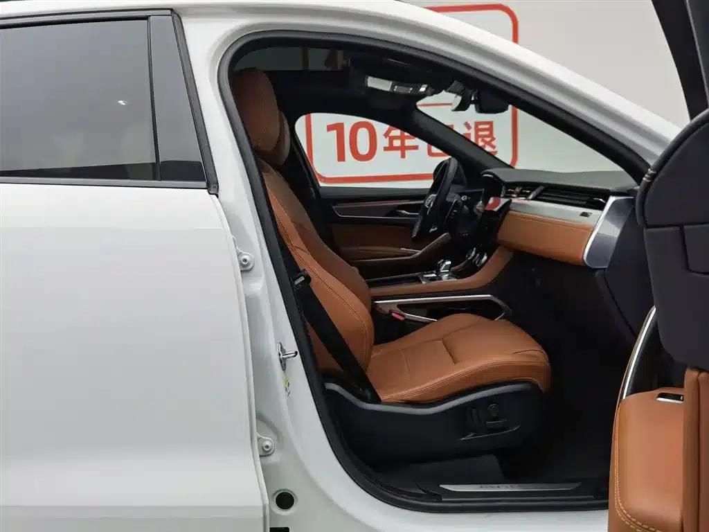 2024 Jaguar F-PACE P250 R-Dynamic SE — миниатюра 23