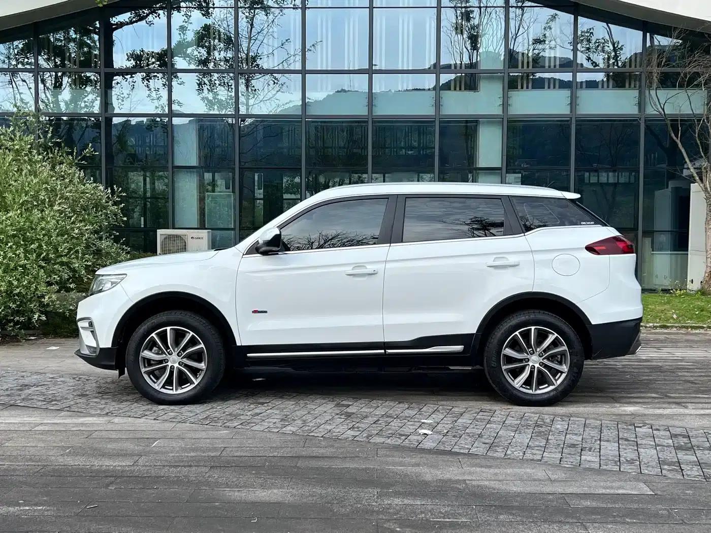 Geely Boyue 2020 1.8TD DCT 2WD Intelligent Connected 4G Edition — миниатюра 3