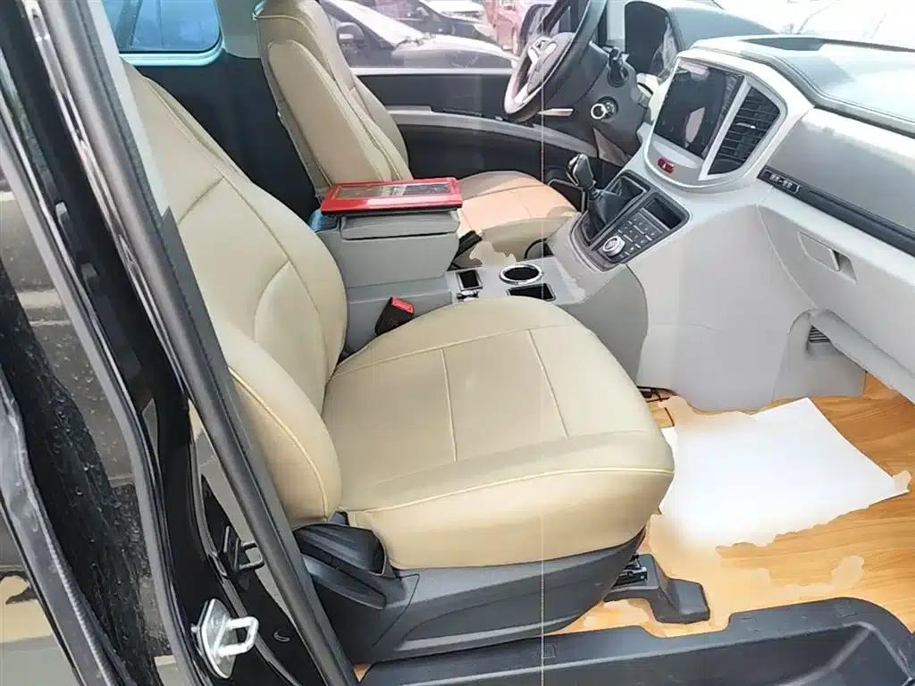 Refine M4 2022 2.0CTI Diesel Manual Sporty Edition — миниатюра 25