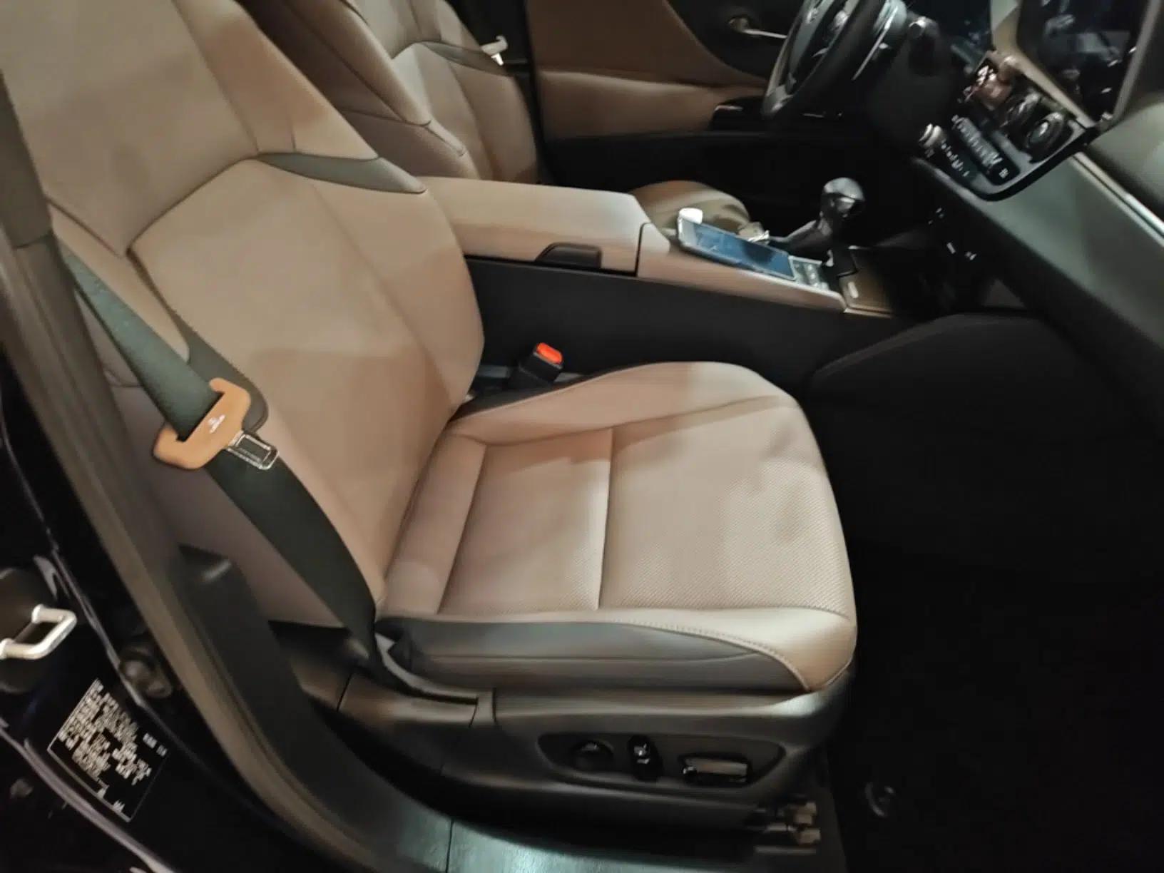 Lexus ES 2021 200 Excellence Edition — миниатюра 23