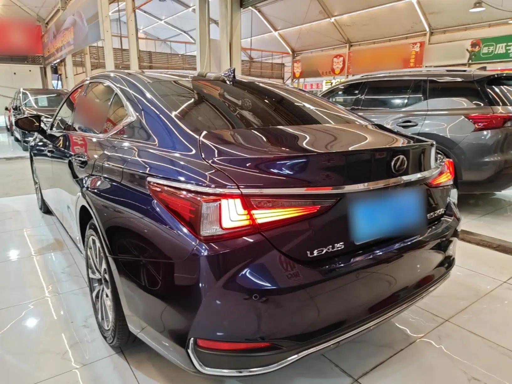 Lexus ES 2021 200 Excellence Edition — миниатюра 4