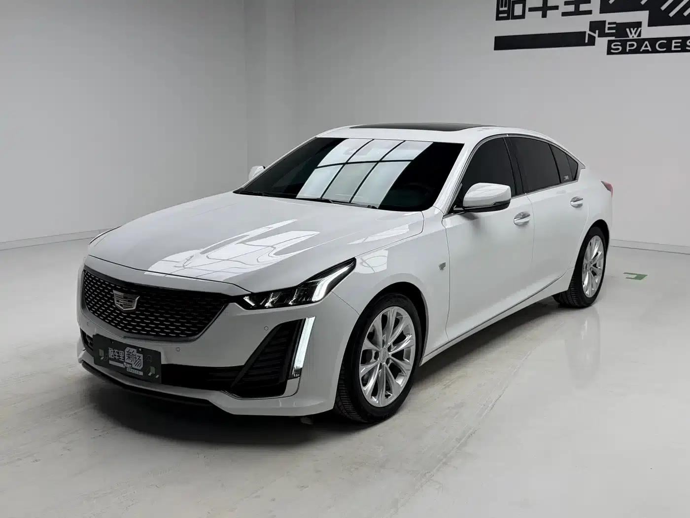 Cadillac CT5 2022 28T Luxury (Standard Edition) — миниатюра 1