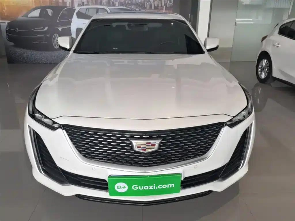 2023 Cadillac CT5 28T Luxury (Standard Edition) — миниатюра 3