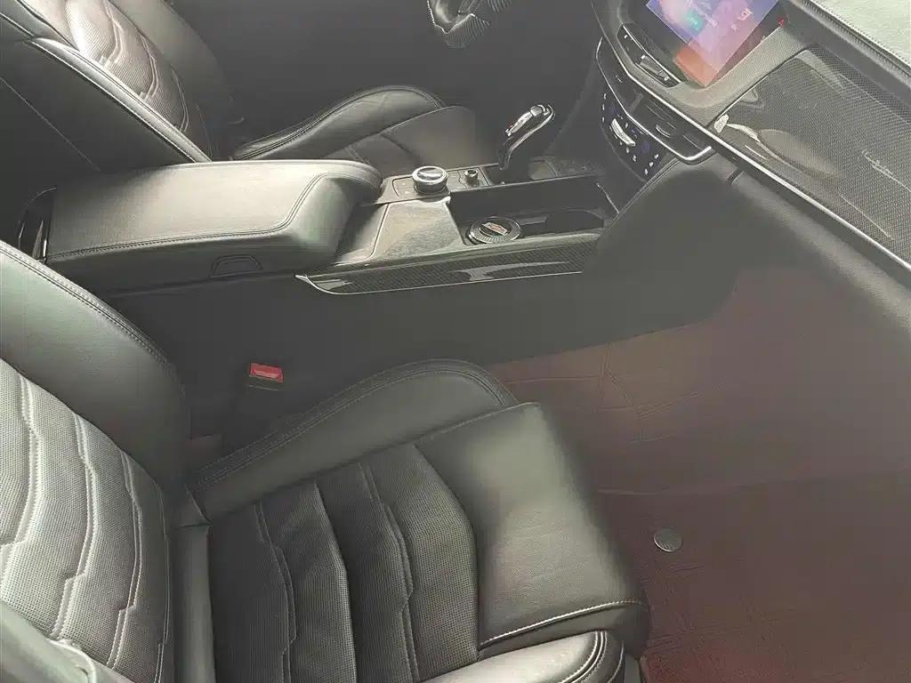 2022 Cadillac CT6 28T Premium — миниатюра 8